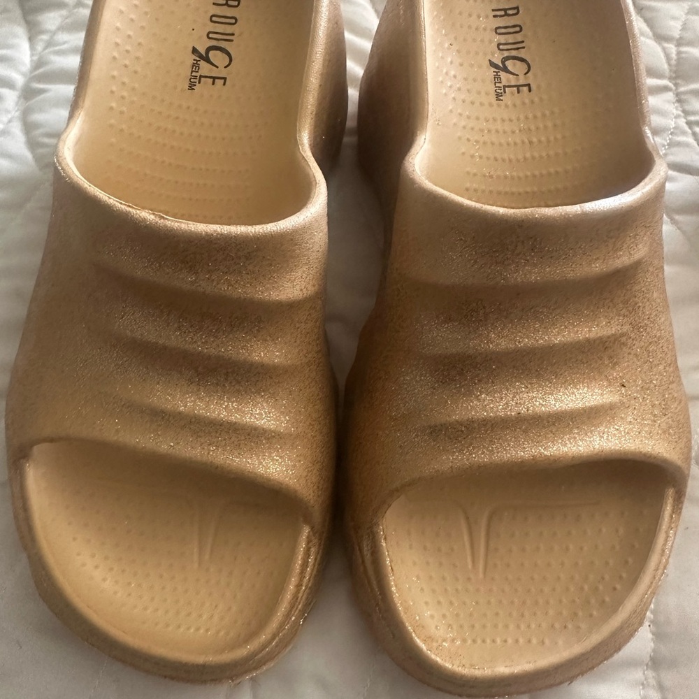 Bronze Women's Slide Sandals